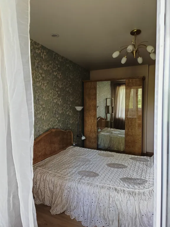 Квартира в парке с видом на пруды