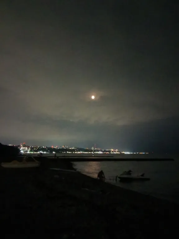 Комната на побережье чёрного моря