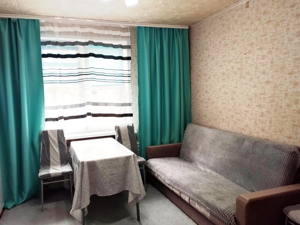 Чиcтaя, уютнaя 1-комнaтная квартирa в центpальнoм pайоне