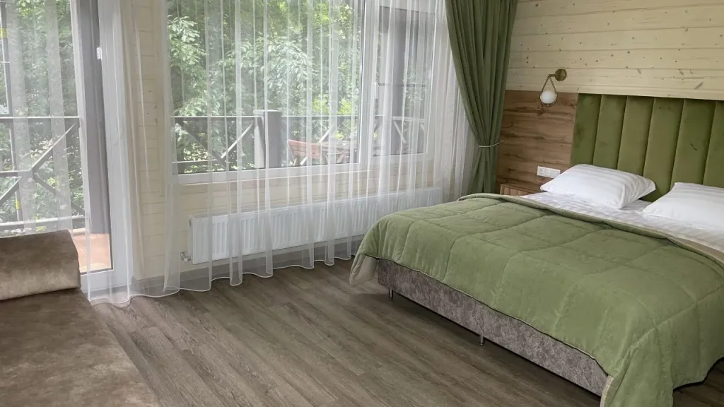 4-комнатная Квартира