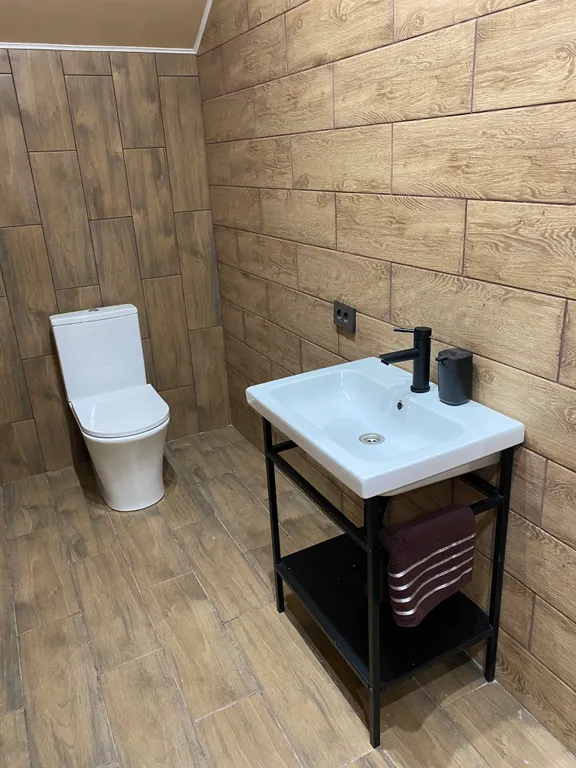 Комфортный коттедж с 4 спальнями и сауной на Мраткино