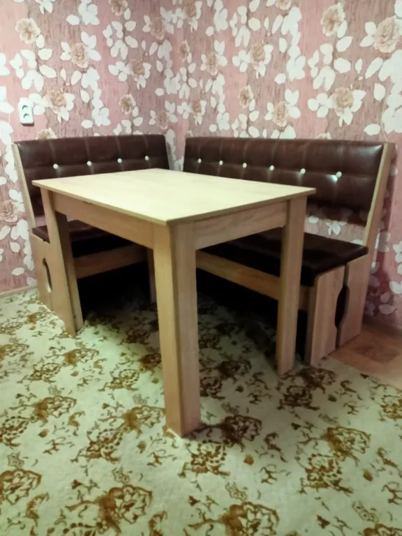 Отдельный дом без хозяев у залива