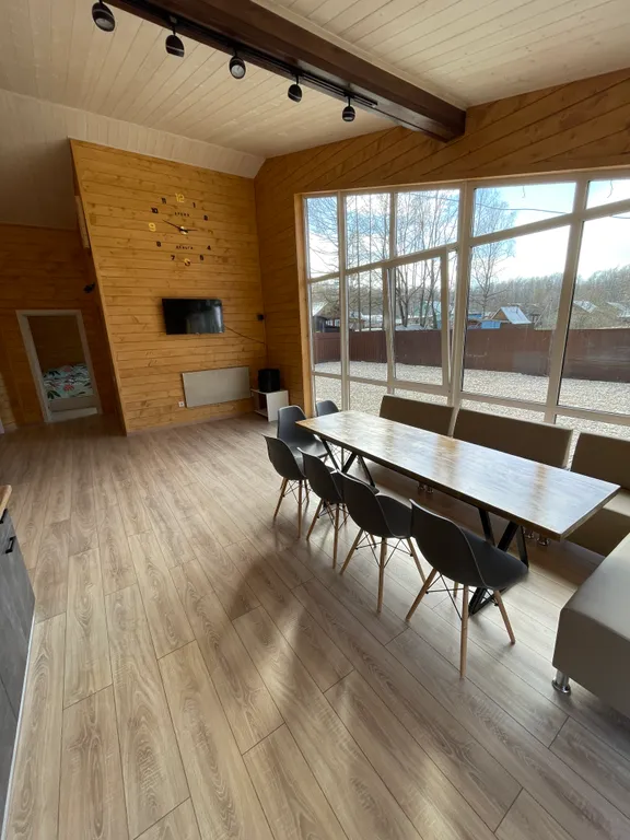 Дом в Лесном на берегу