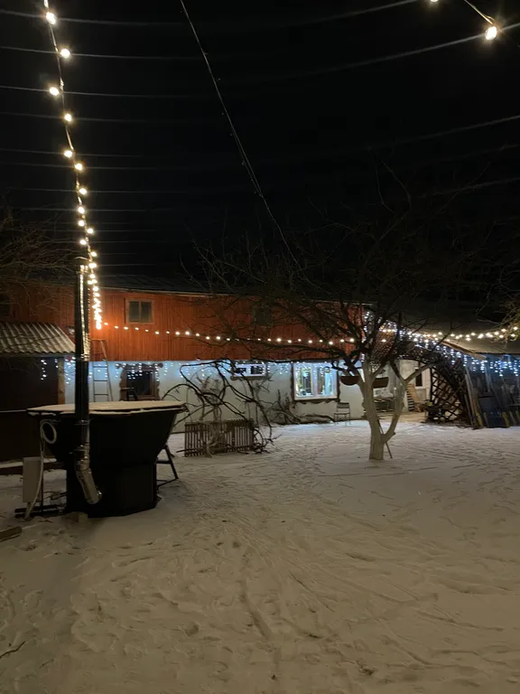 Уютный деревенский домик с русской баней возле берега озера