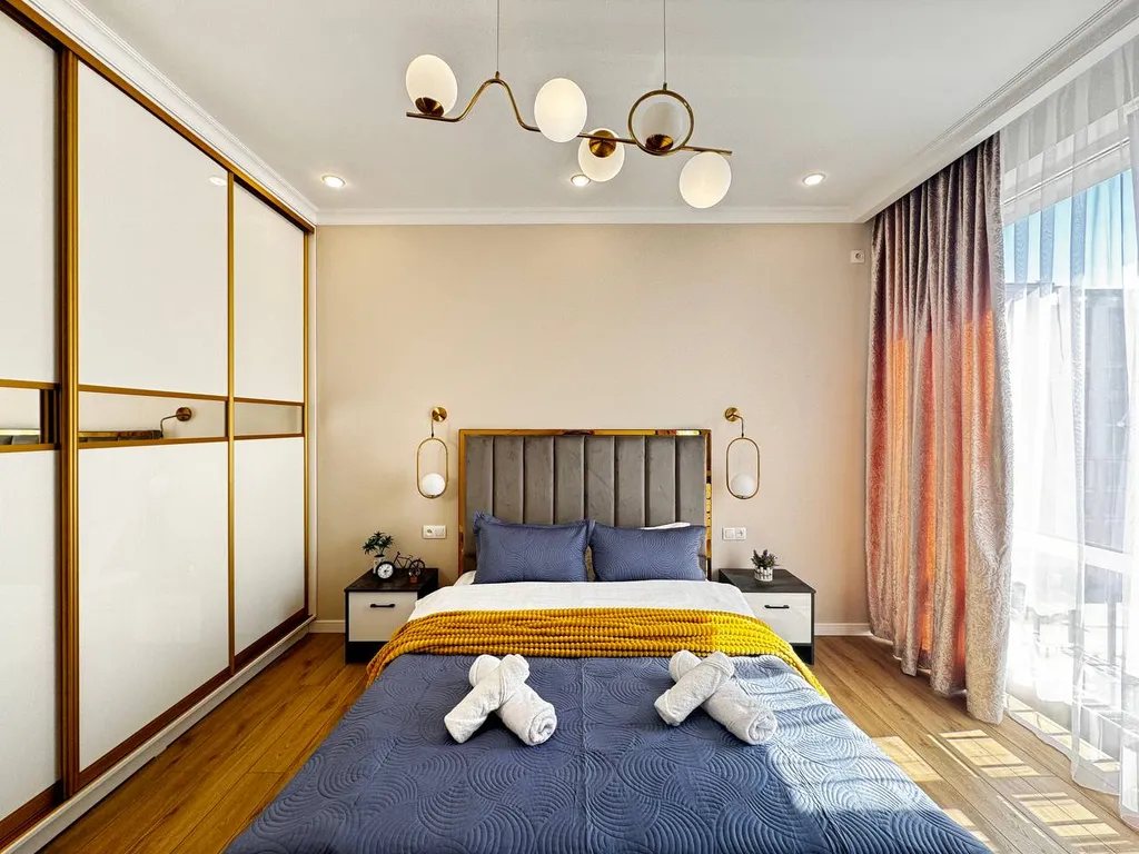 2 комнатная в ЖК 4YOU, рядом с ТЦ MEGA, кв 22