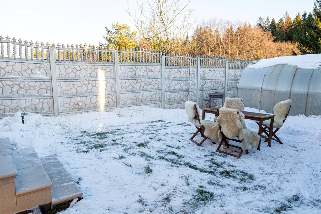 Усадьба у озера