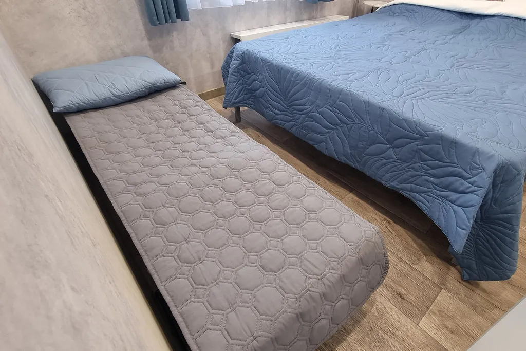 Уютная студия с видом на море