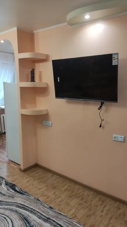 Квартира Квартира Студия в районе стадиона Авангард — Луганск