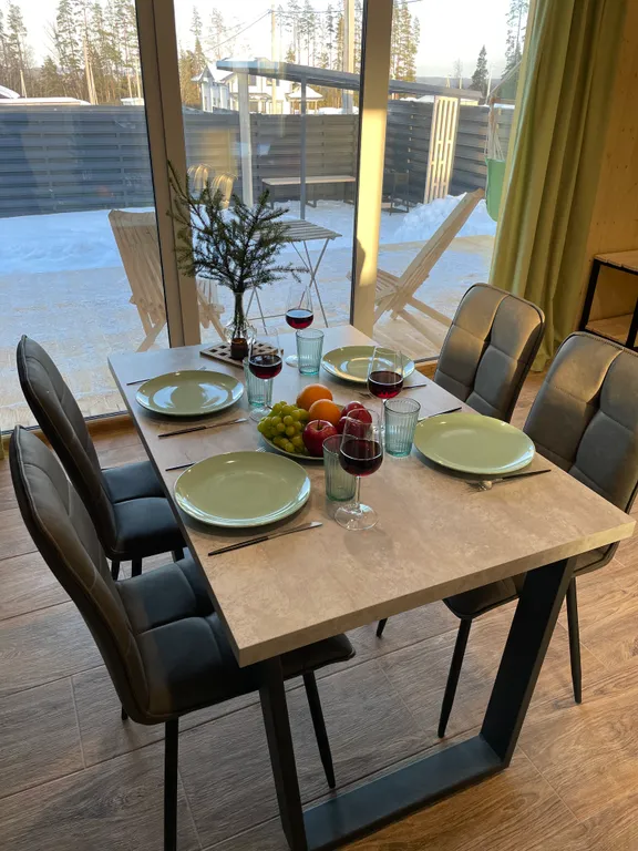 Коттедж Дом отдыха с сауной на горке — Иваново (Ленинградская область)