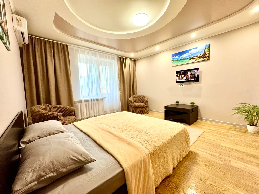 Уютная двушка в центре рядом с набережной реки Волга