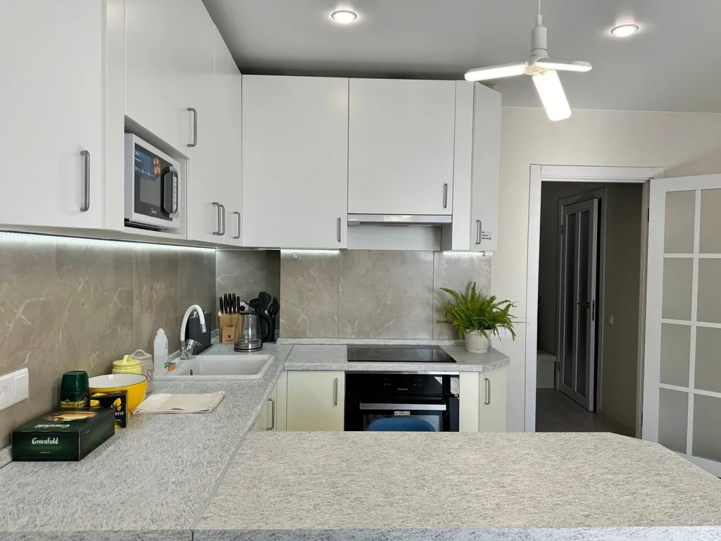 Студия с панорамным видом