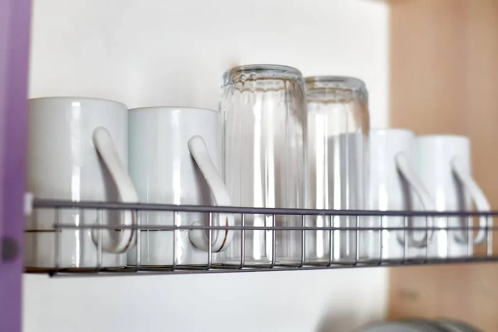 Уютная светлая студия в центре города с видом на набережную