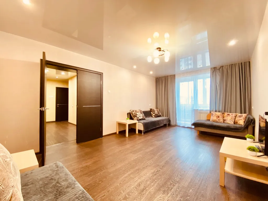 Двухкомнатная квартира на Ореховой 5