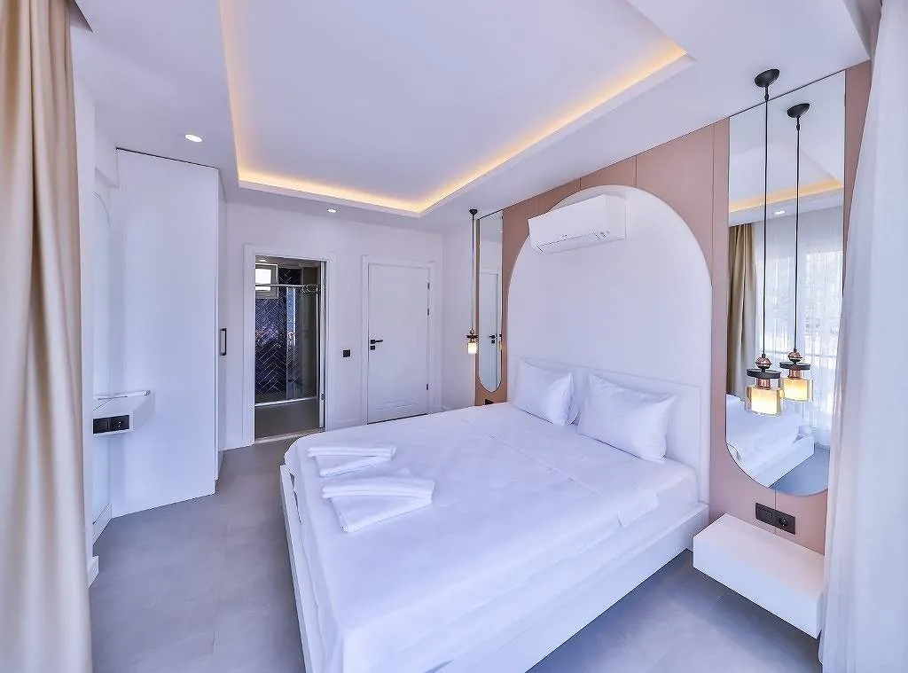 Коттедж Вилла 1320 с видом на море и бассейном — Калкан