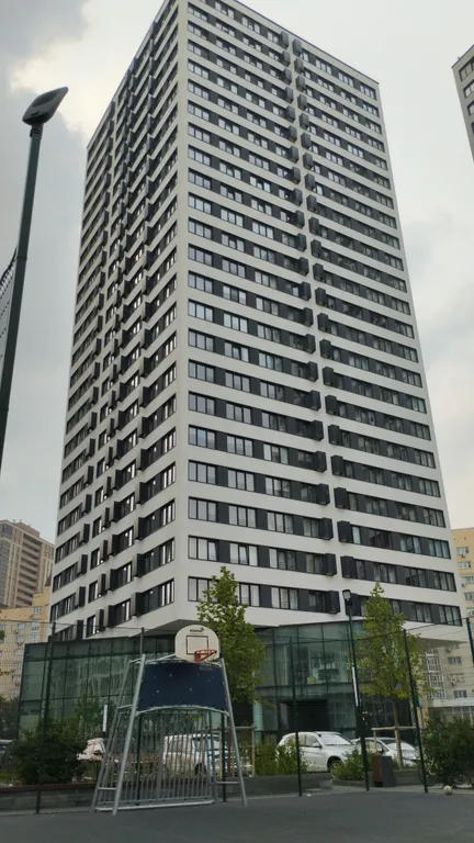 Апартаменты у метро Студенческая и возле центра Нейрохирургии