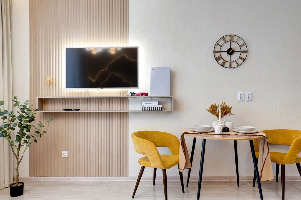 Спокойствие среди горной равнины