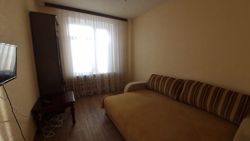 Хорошая просторная большая квартира для семьи или командировочных