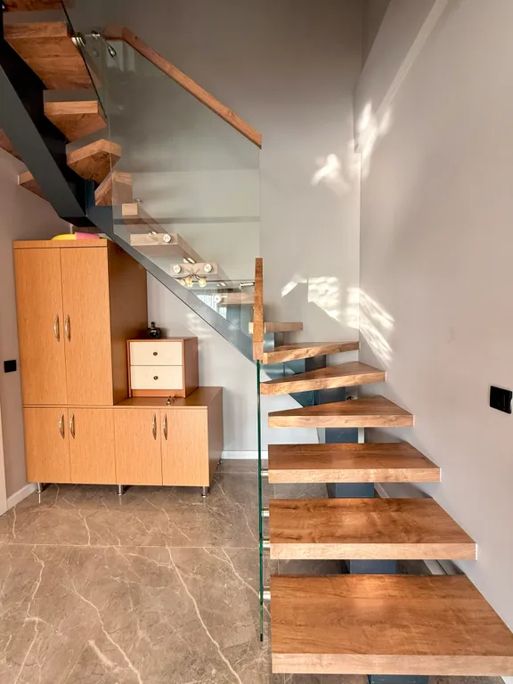 SA Apartments! Luxury 2bd Flat 150m to the Beach