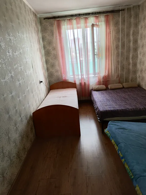 Двухкомнатная студия, рядом стадион Кристалл