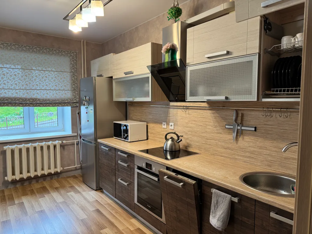 Двухэтажная трёхкомнатная квартира