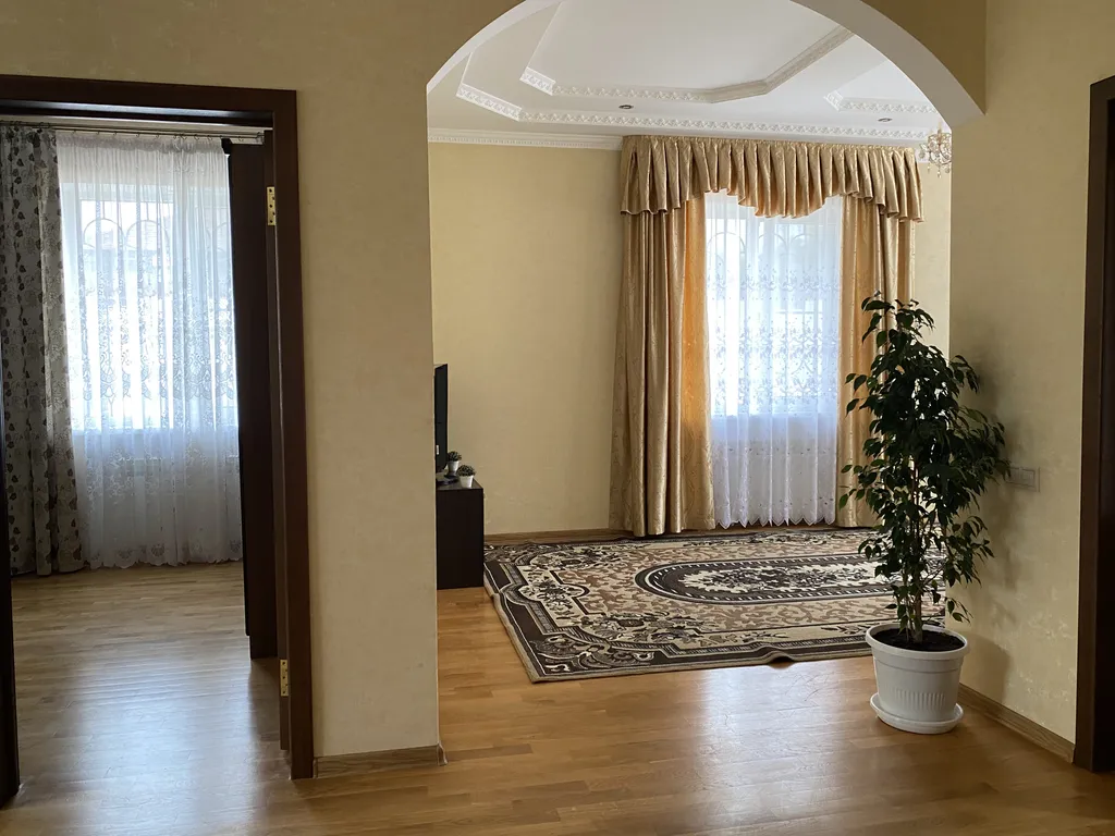 Уютный дом в тихом месте