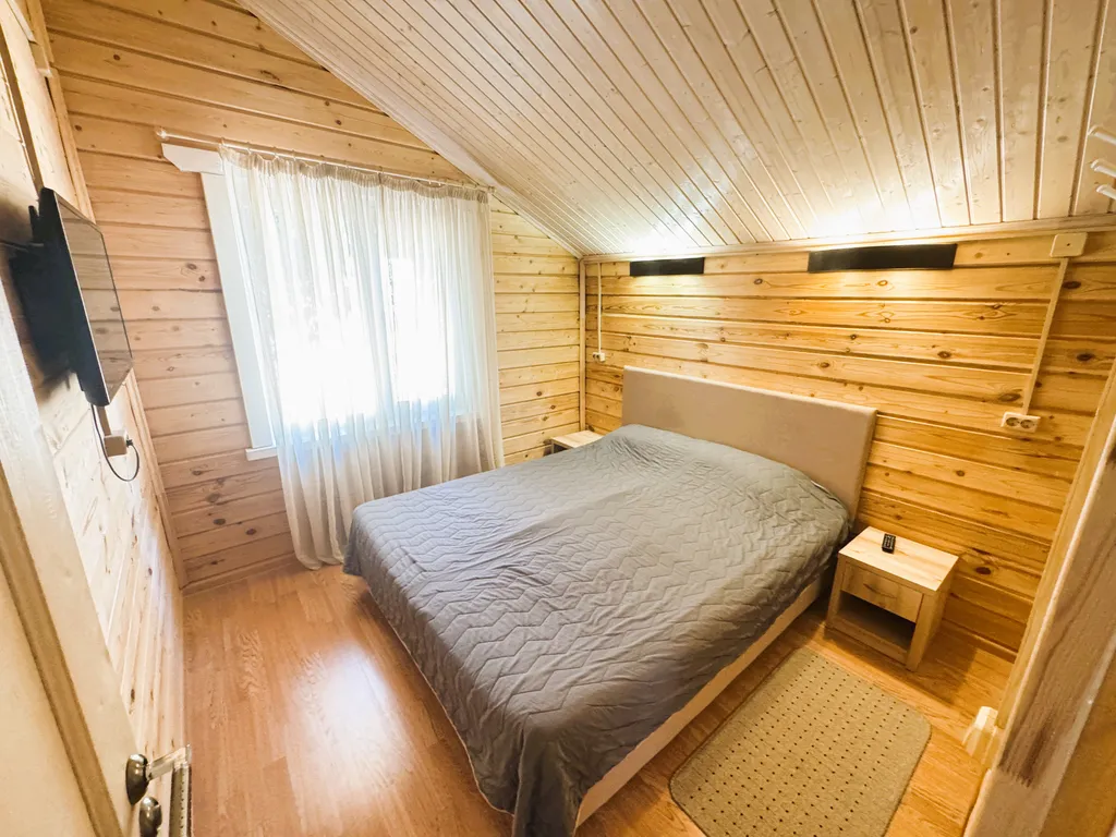 Двухкомнатные апартаменты с кухней, в коттедже на втором этаже №4