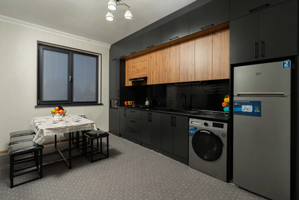 Уютная квартира на массиве Каратош