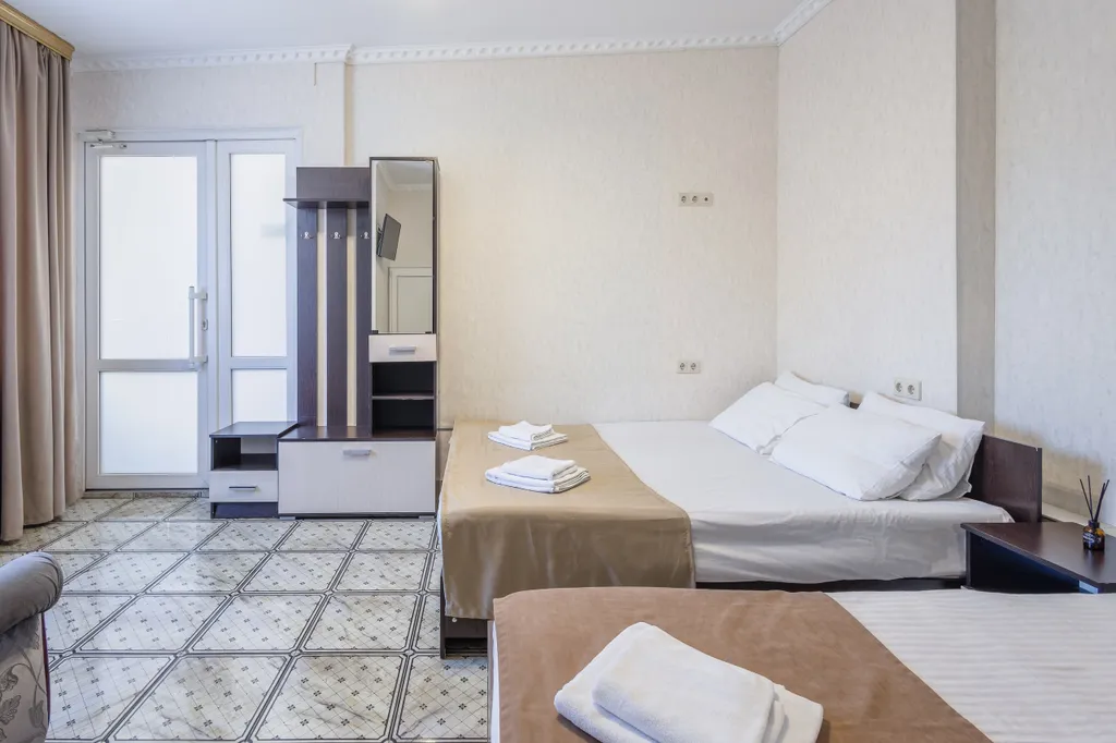 Квартира Просторный номер на 1 этаже — аренда посуточно в Сириус