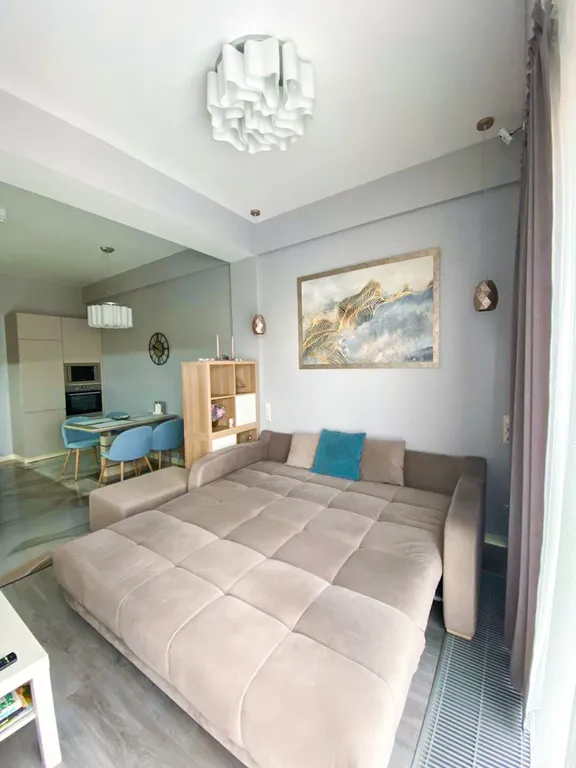 Очень уютная 2-комнатная квартира с видом на море