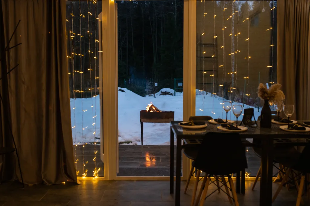 Домик у леса