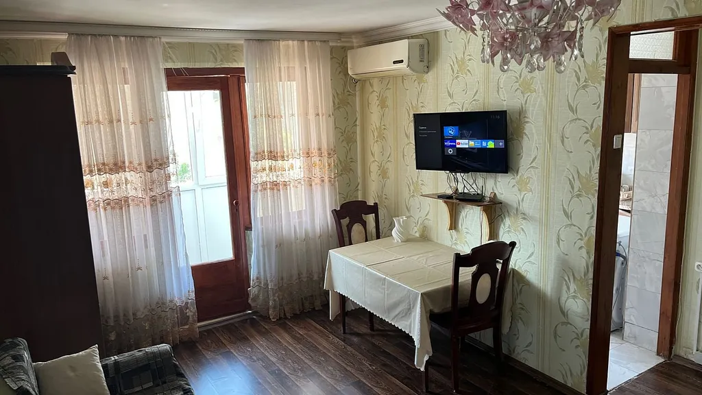 Двухкомнатная квартира у моря — аренда посуточно в Гагра