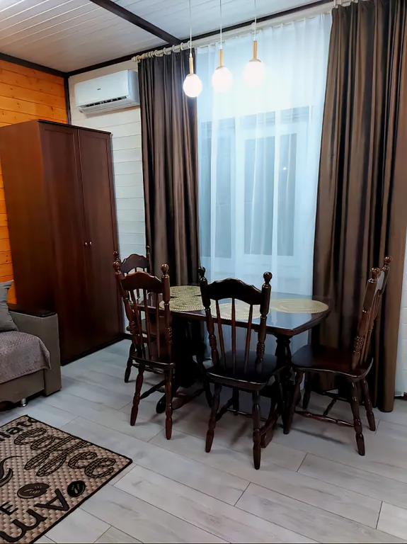 Домик с террасой и купелью