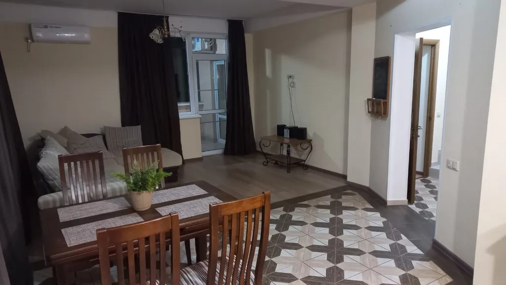 Дом Романтик с видом на горы и море