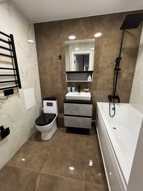 Уютная дизайнерская квартира в центральном районе города