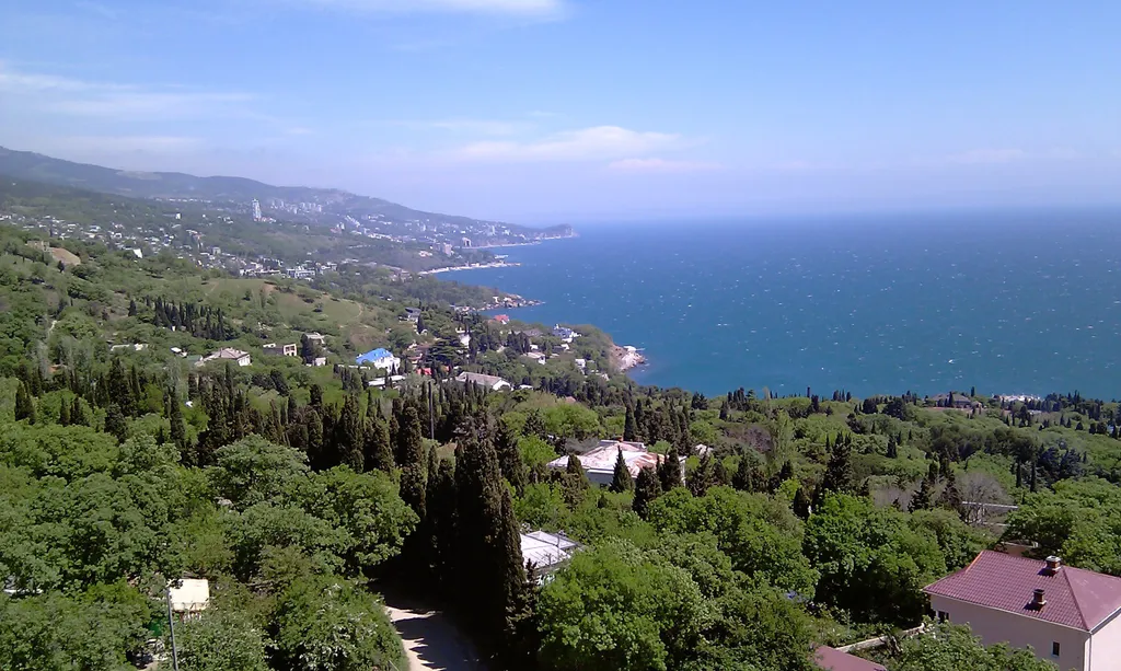 Супер-видовая квартира с чистым видом на море и гору Ай-Петри