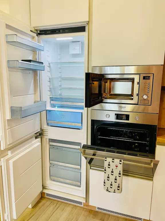 Уютная современная квартира с пластинками и хорошим вкусом