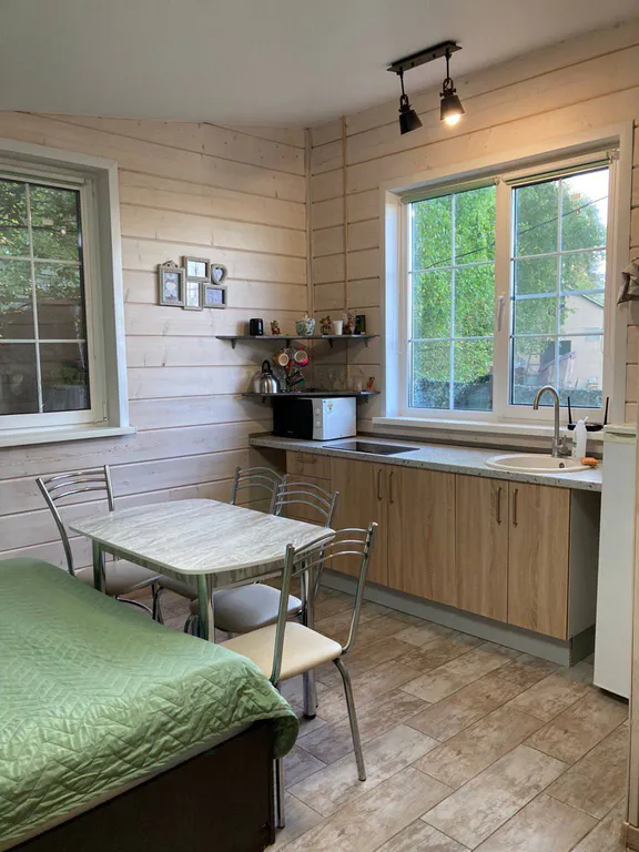 Коттедж Уютный домик с беседкой в центре города — аренда посуточно в Пенза