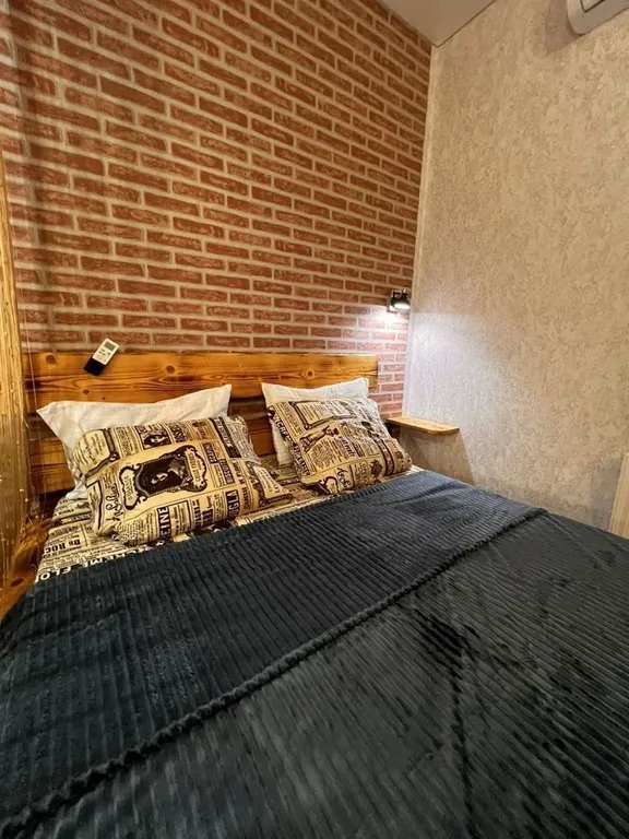 Студия с дизайнерским ремонтом