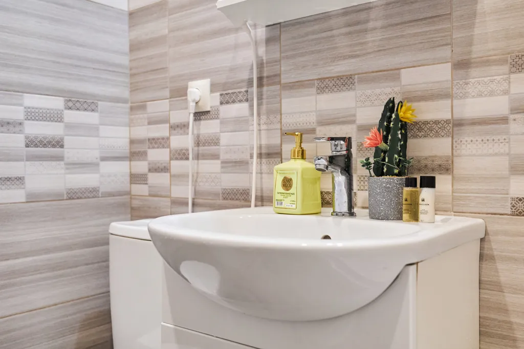 Студия в центре города, рядом парки, театры, учебные заведения