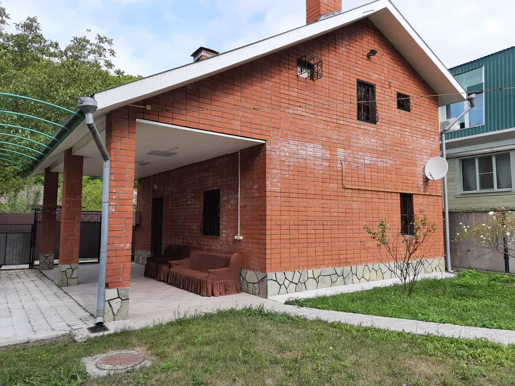 Коттедж Домик в лесной тиши недалеко от моря — Геленджик