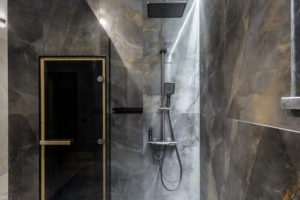 Новый дом с баней