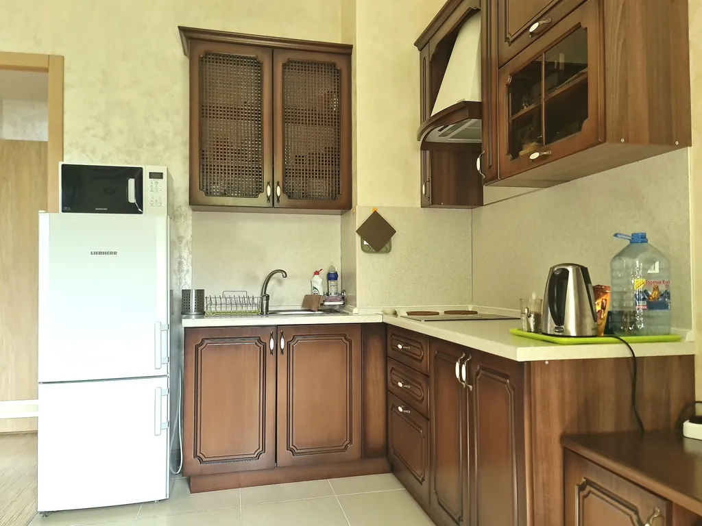 Зелёный уголок у моря