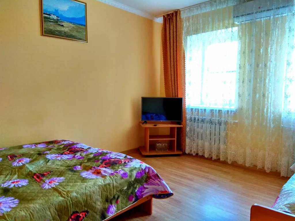 Коттедж Домик у Ларисы — Анапа