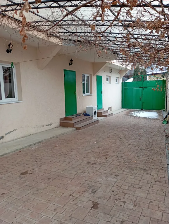 Коттедж Дом для большой дружной семьи и их друзей — Кисловодск