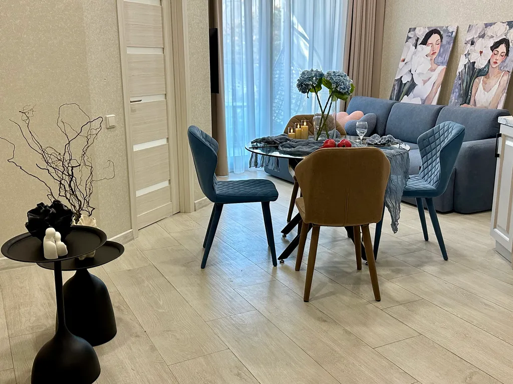 Нежность дополнительное место для пятого гостя