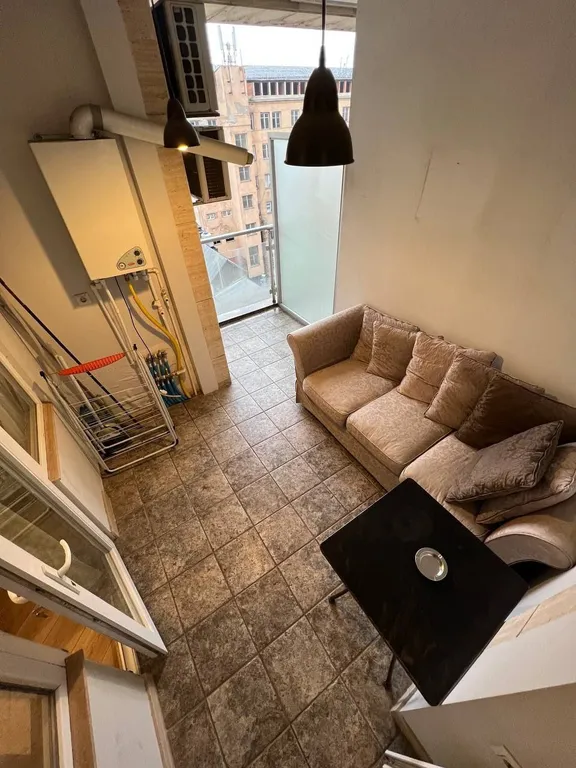 Трёхкомнатная квартира с 2 отдельными спальнями в самом центре тбилиси