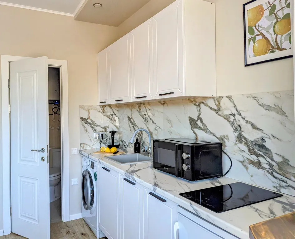 Роскошный евротрёхкомнатный апартамент с панорамным видом