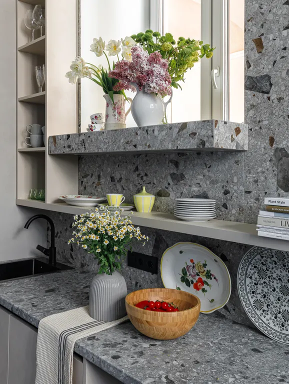 Уютная двухуровневая квартира с сауной в центре города