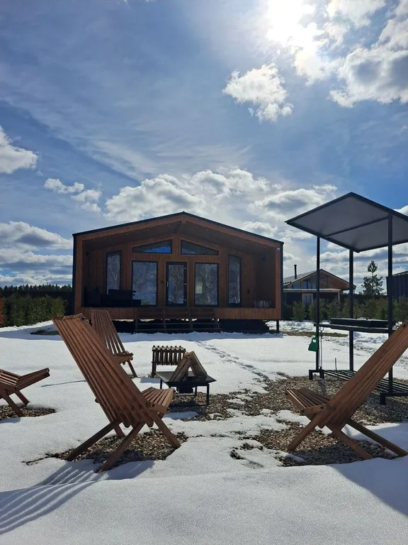 Домик для отдыха с гриль-мангалом, костровой и батутом