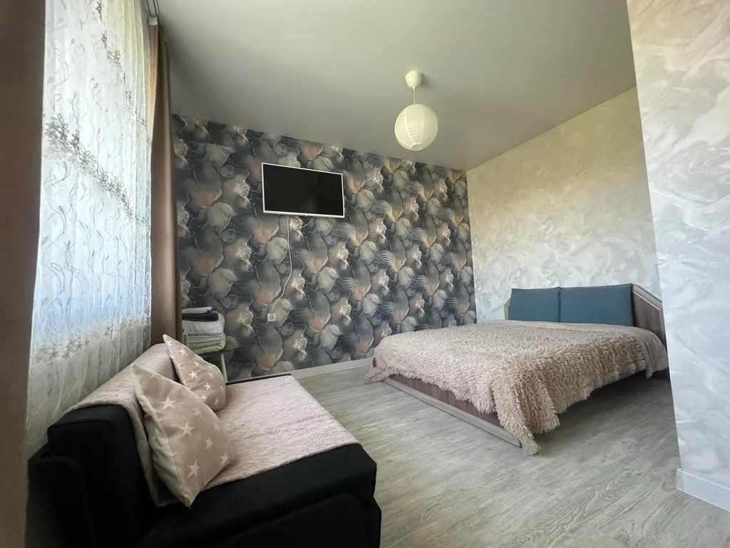 Очень уютная квартира-студия на проспекте — аренда посуточно в Горно-Алтайск